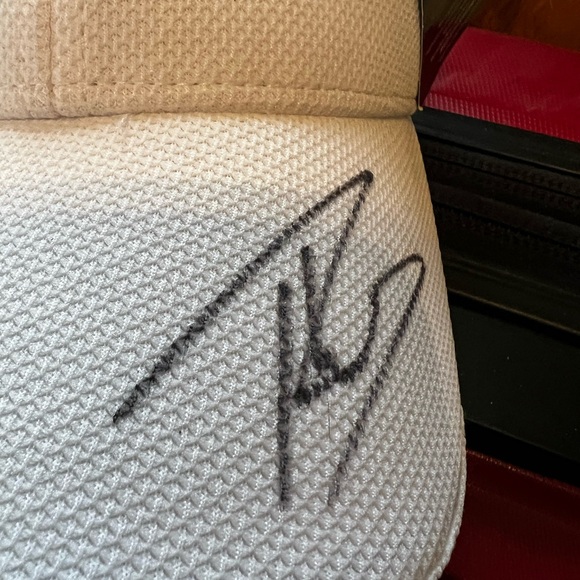 - Mercedes Benz Robert Wickens  Signed Baseball cap - Picture 4 of 4